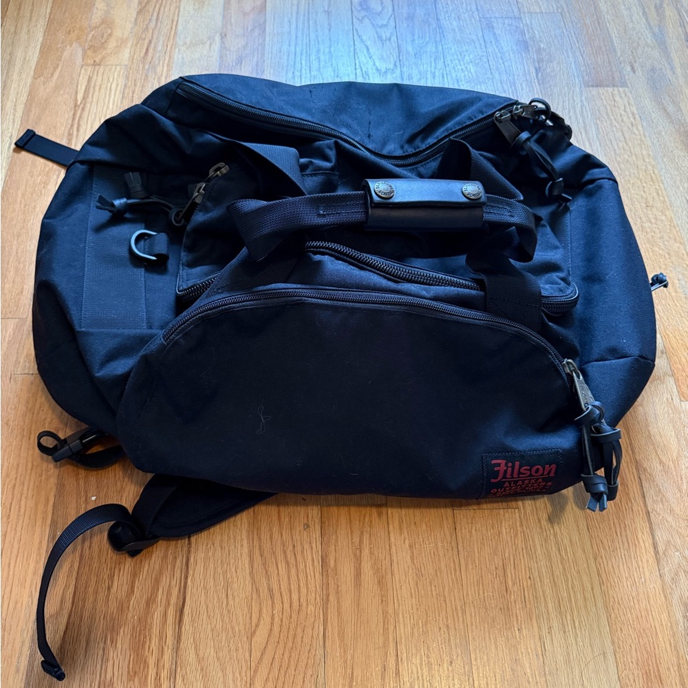 Filson Black Canvas Men's Duffle Convertible Backpack